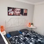 아파트 Casa Palmera Only 150 Meters To The Beach, Heated Pool, Wifi, Sat-tv, Balcony With Poolview
