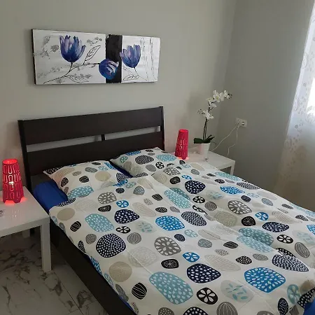 Casa Palmera Only 150 Meters To The Beach, Heated Pool, Wifi, Sat-tv, Balcony With Poolview شقة أرونا